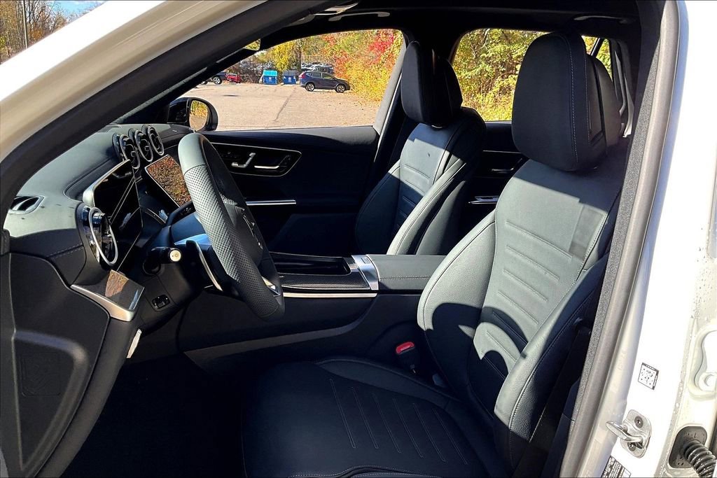 New 2026 Mercedes-Benz GLC 43 AMG 4MATIC image 9