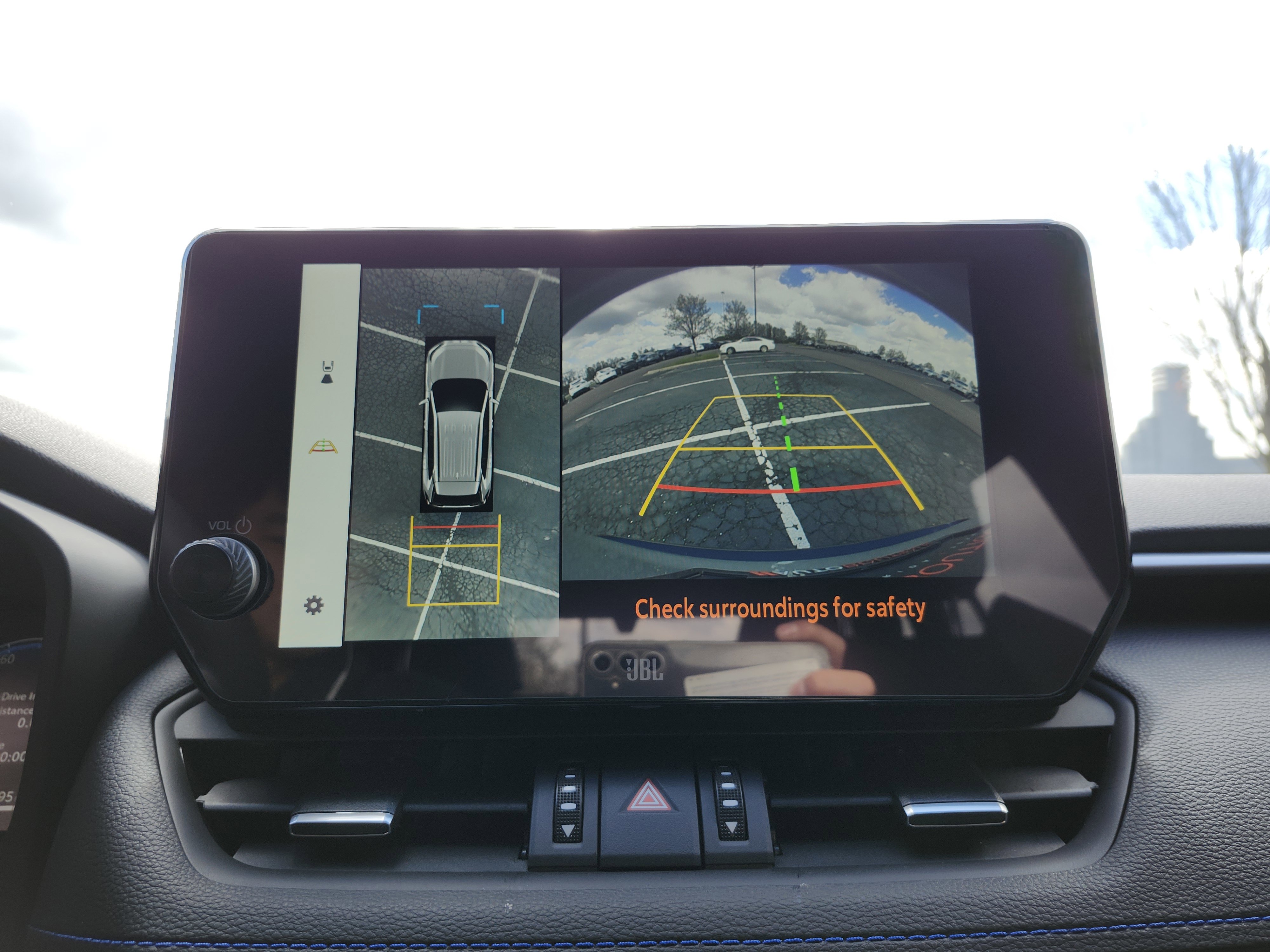 Used 2024 Toyota RAV4 XSE w/ Advanced Technology Package image 4