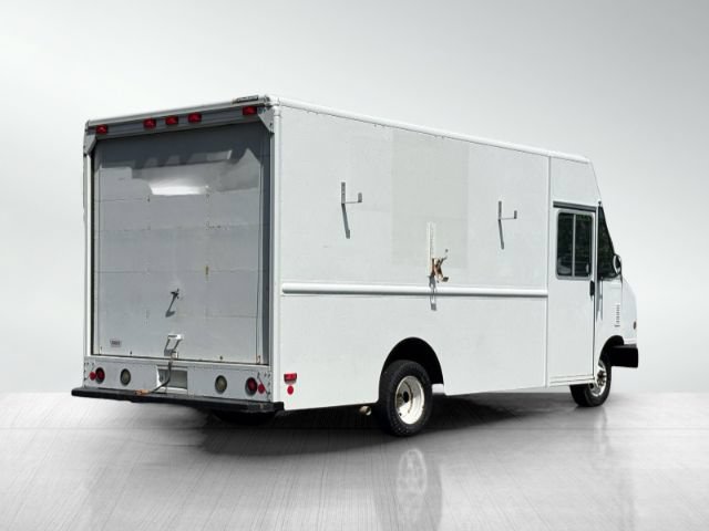 Used 2014 Ford E-350 and Econoline 350 Super Duty w/ A/C Prep Package RWD image 4