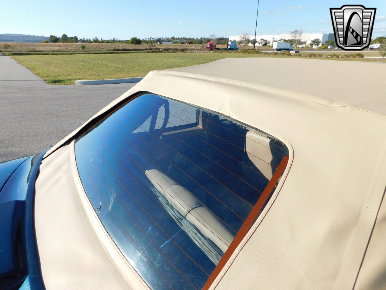 Used 1995 Oldsmobile Cutlass Supreme Convertible image 24