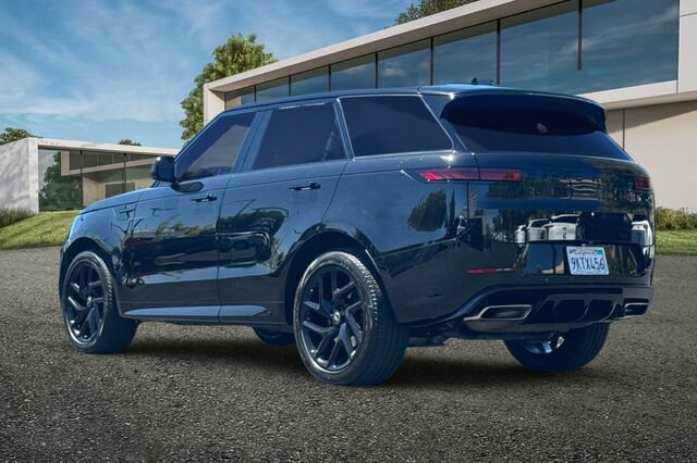 Used 2024 Land Rover Range Rover Sport Dynamic SE AWD/4WD image 6
