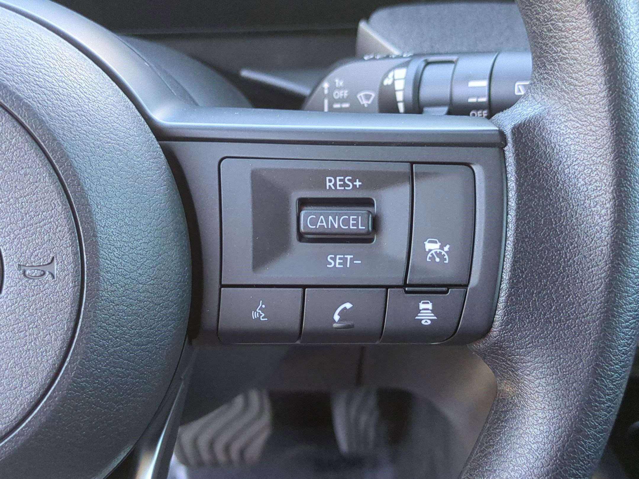 New 2026 Nissan Kicks S image 15