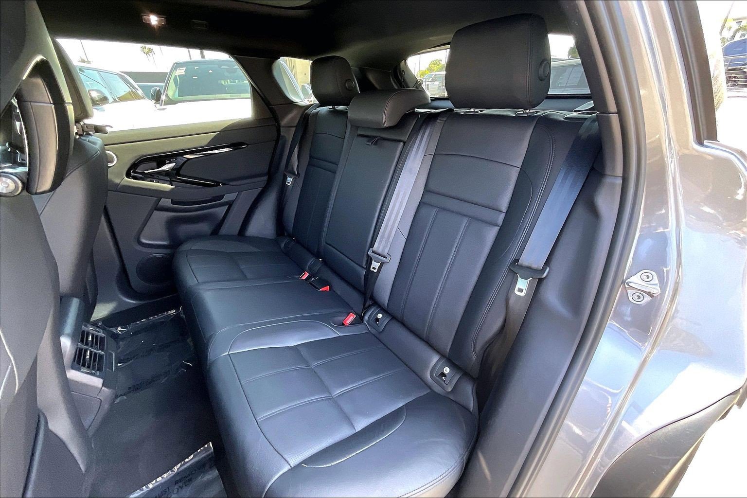 Certified 2025 Land Rover Range Rover Evoque S AWD/4WD image 18