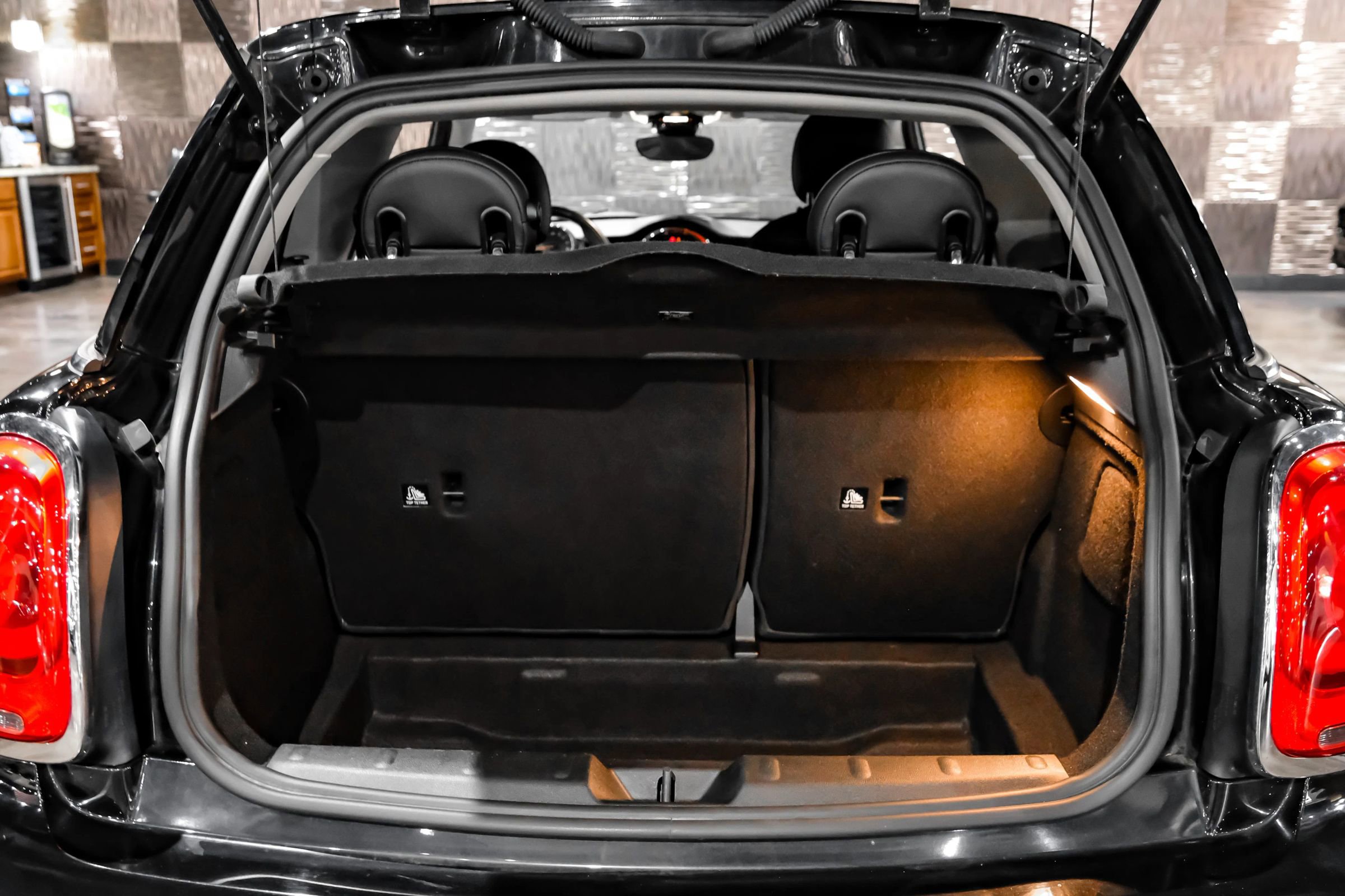Used 2021 MINI Cooper 2-Door Hardtop FWD image 39