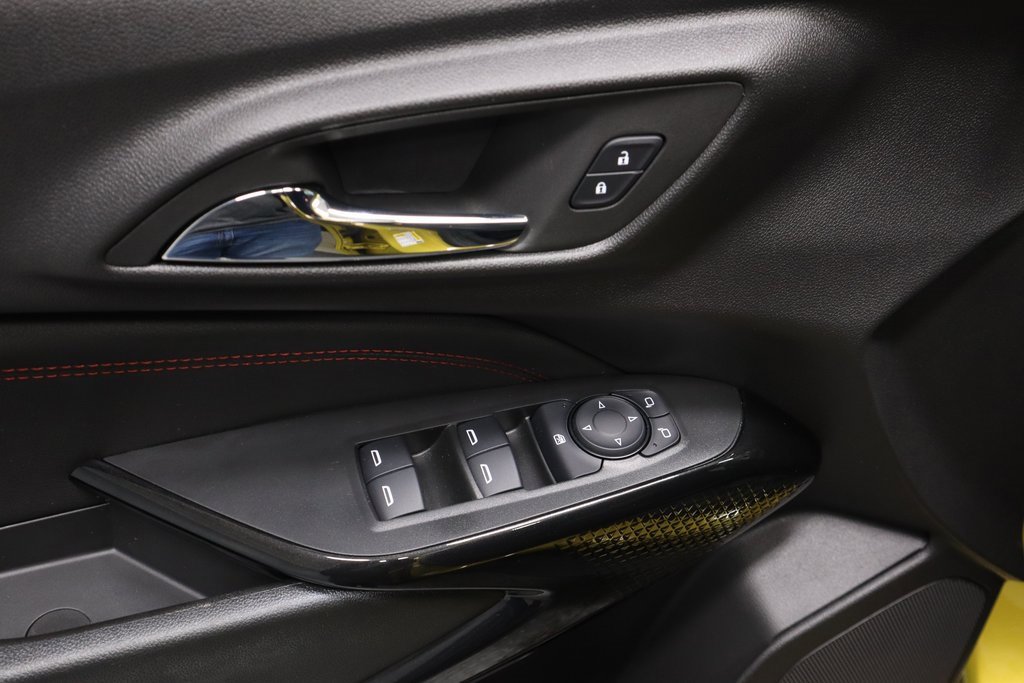 Used 2024 Chevrolet Trax RS w/ Driver Confidence Package image 22