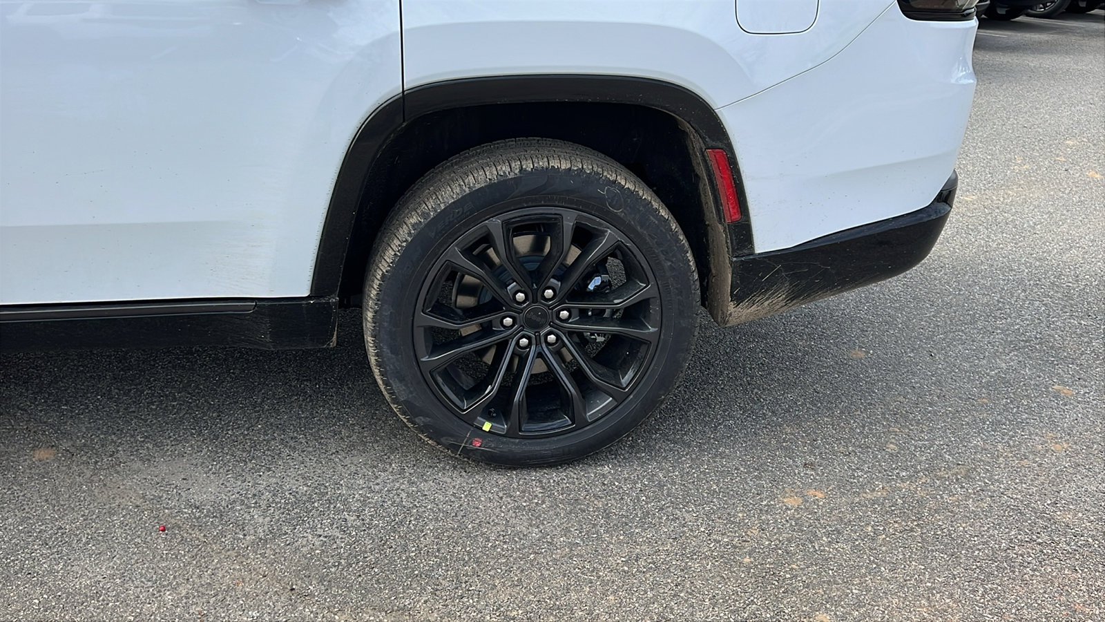 New 2026 Jeep Grand Wagoneer Summit image 12