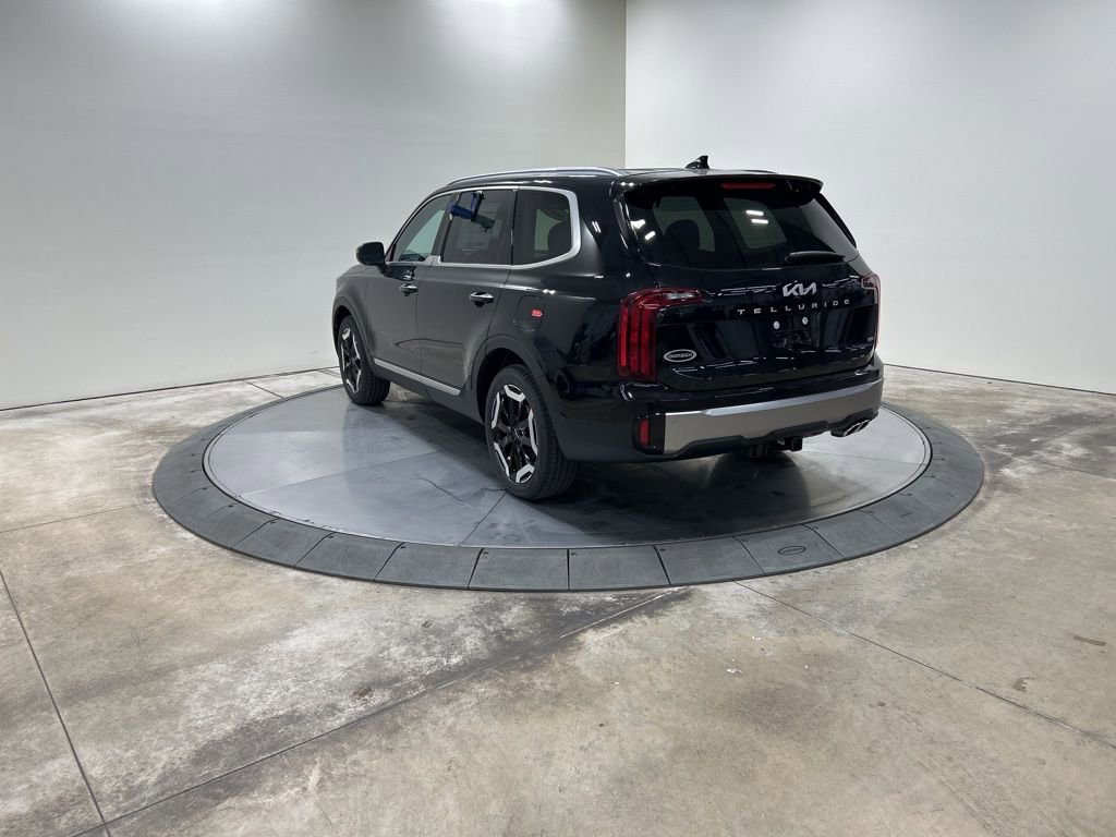 New 2025 Kia Telluride S image 7