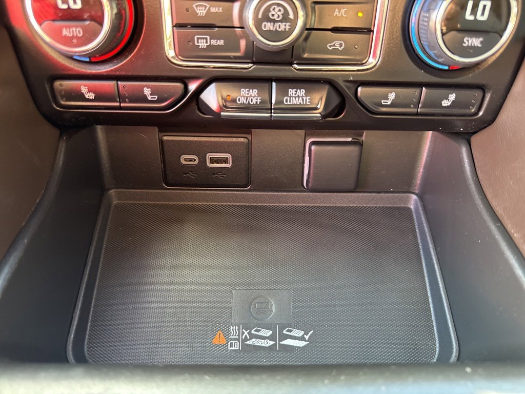 Used 2023 Chevrolet Tahoe Z71 w/ Luxury Package image 50