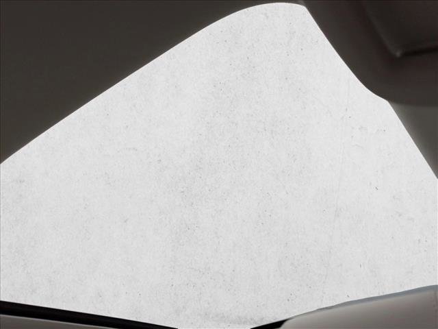 Certified 2025 Land Rover Discovery Sport S image 17