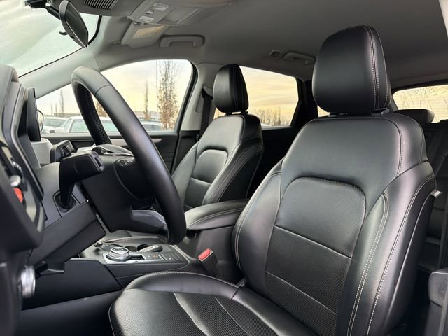 Used 2022 Ford Escape SEL image 12