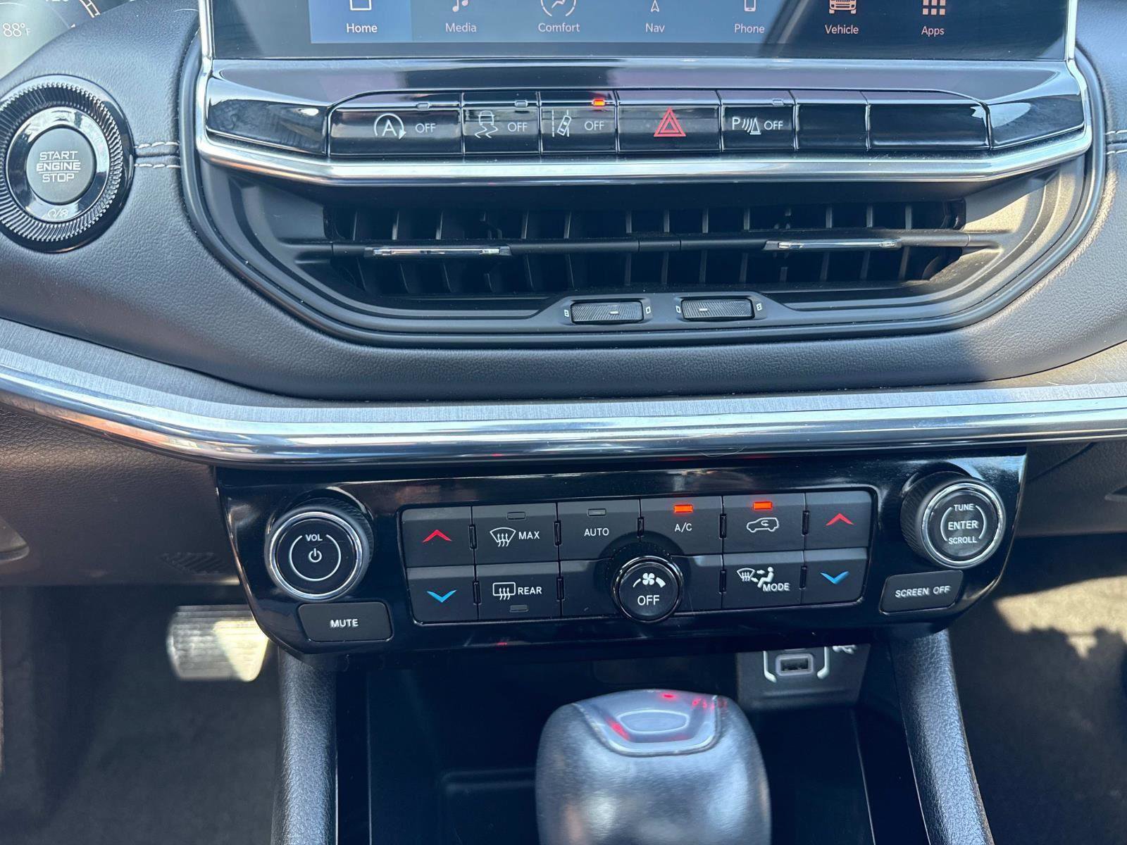 Used 2022 Jeep Compass High Altitude image 6