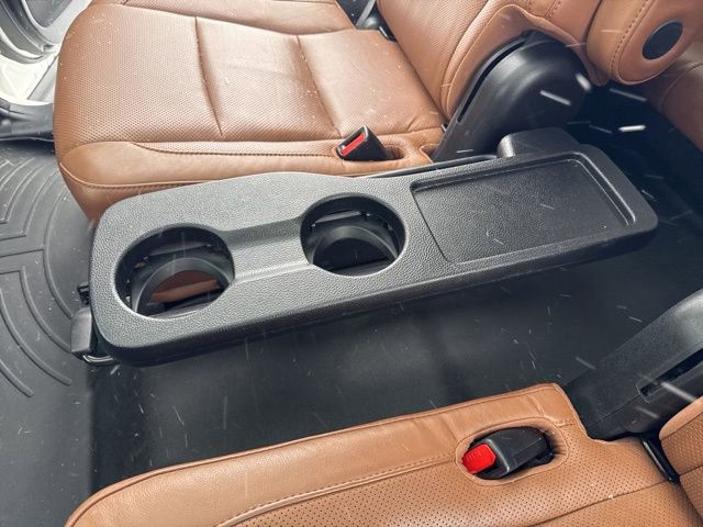 Used 2017 Toyota Highlander Limited image 19