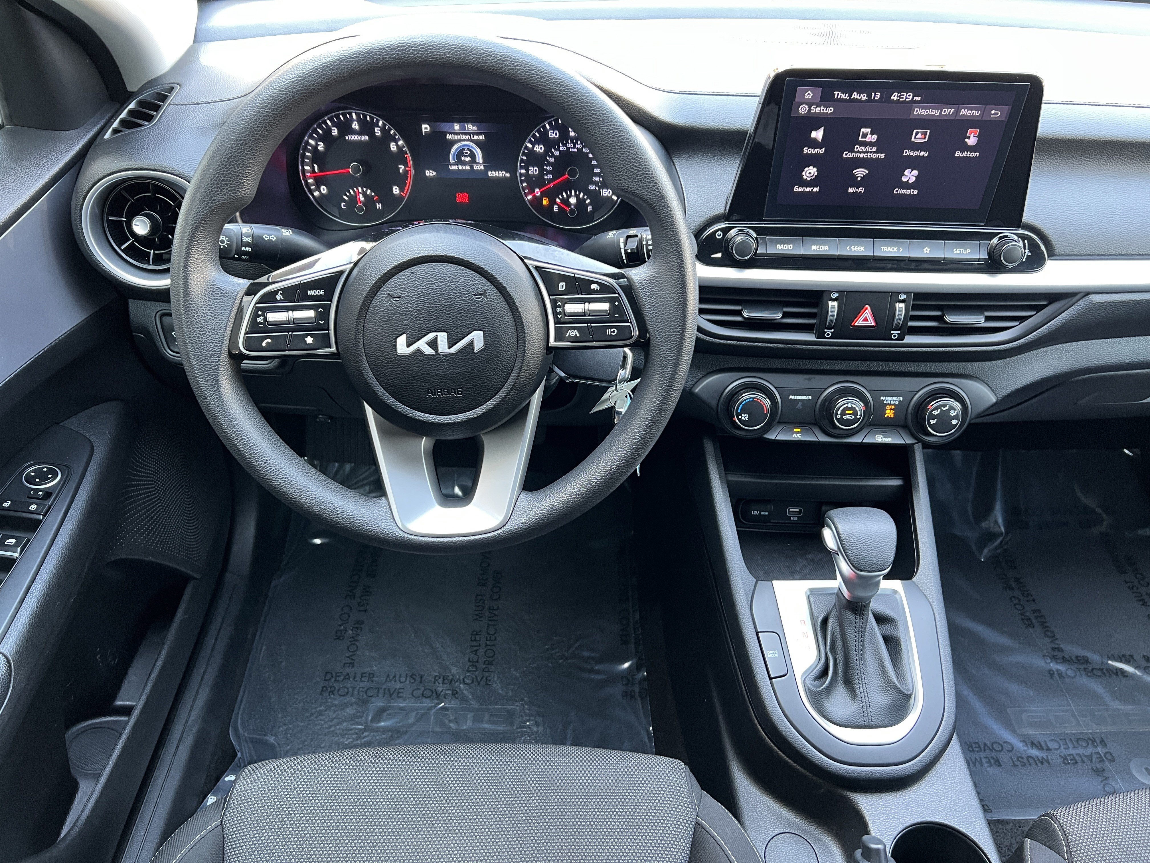 Used 2023 Kia Forte LXS w/ LXS Technology Package FWD image 30