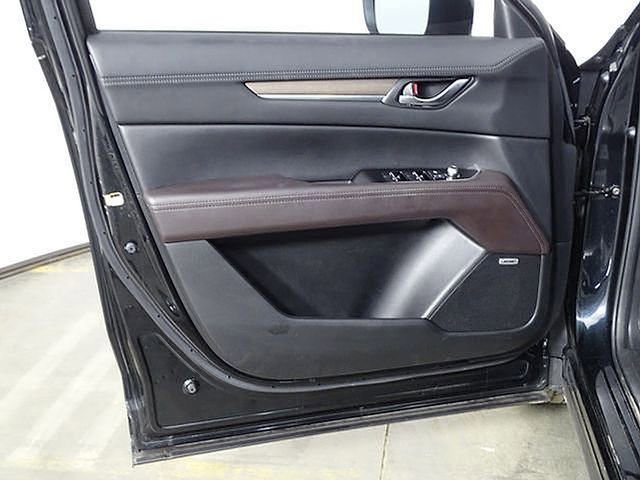 Used 2022 MAZDA CX-5 Signature image 18