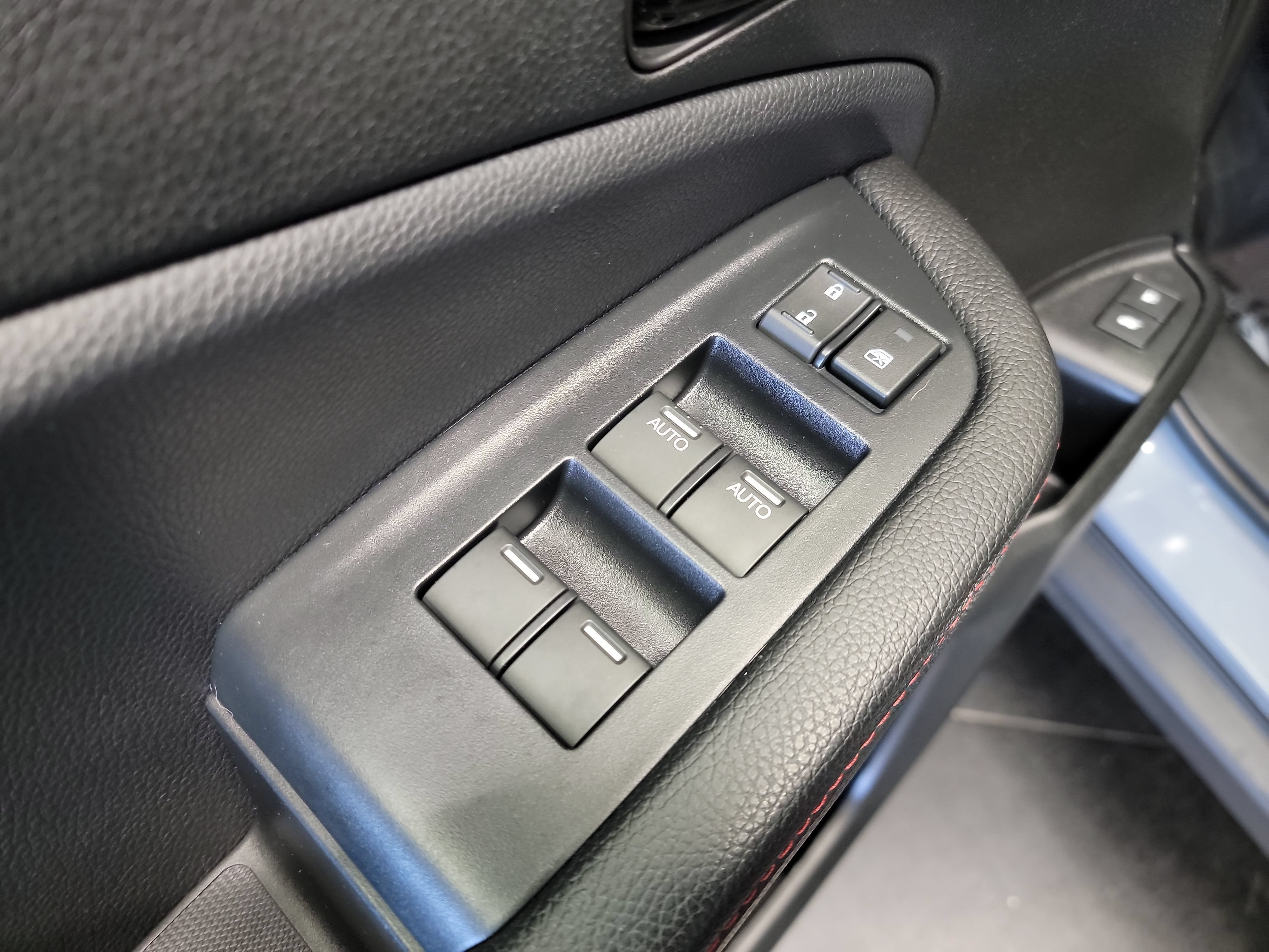 Used 2024 Honda Passport Black Edition image 14