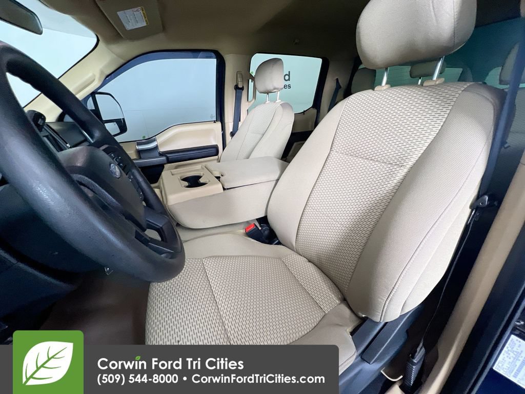 Used 2020 Ford F250 XLT w/ XLT Premium Package AWD/4WD image 24
