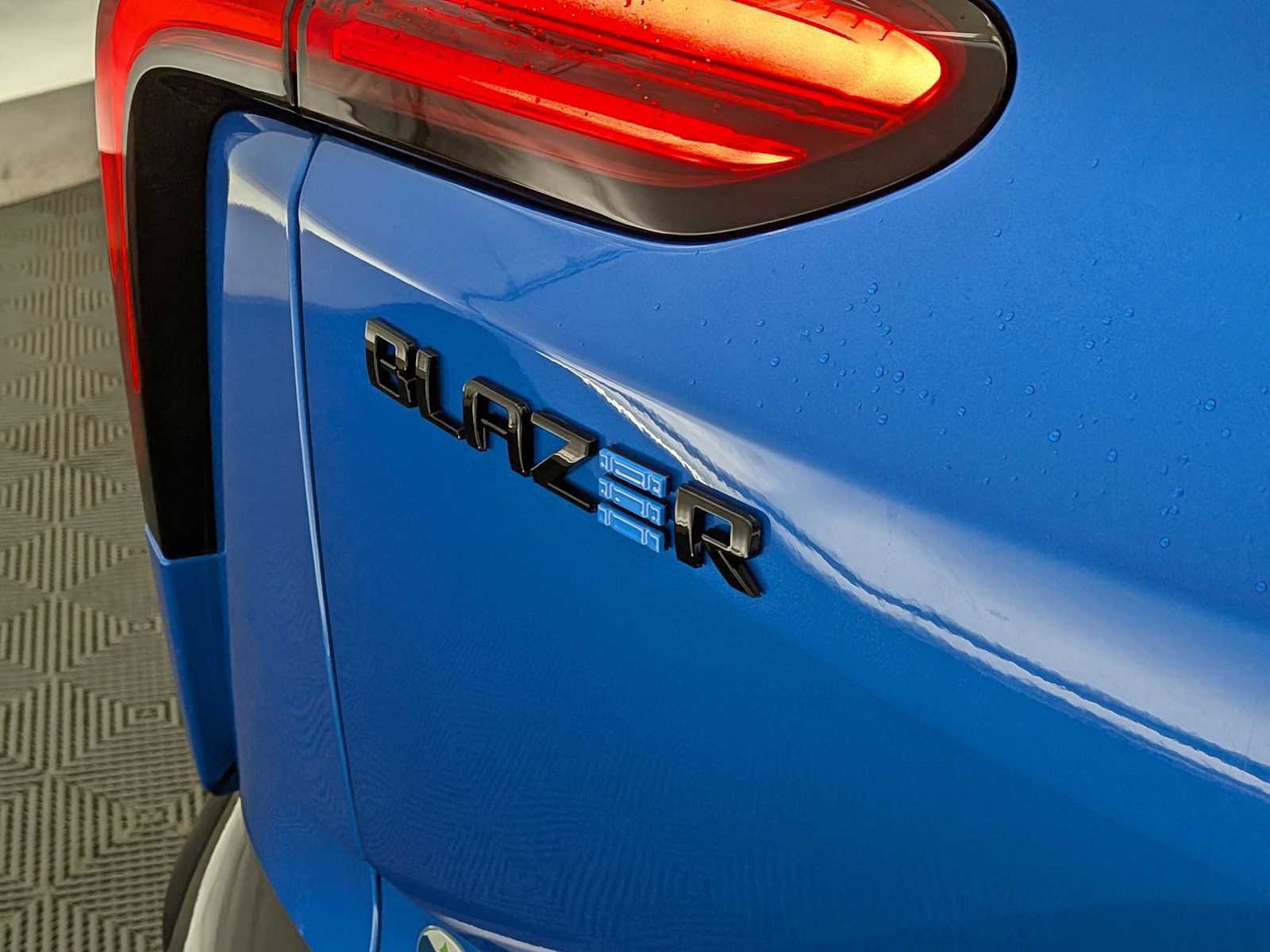 New 2026 Chevrolet Blazer EV RS image 12