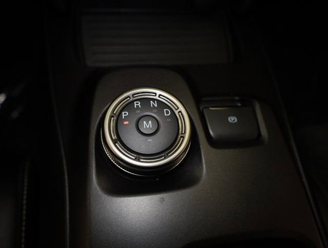 Used 2022 Ford Mustang Shelby GT500 w/ Carbon Fiber Track Pack image 15