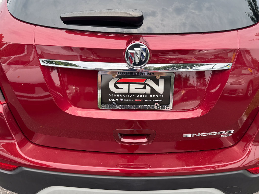 Used 2022 Buick Encore Preferred w/ Safety Package AWD/4WD image 36