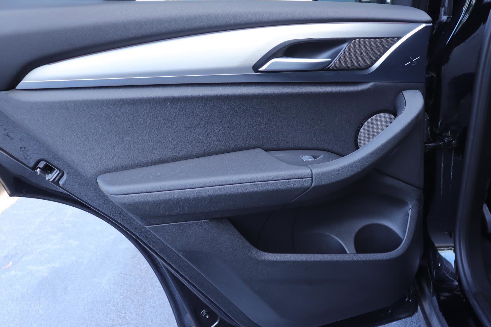 Used 2024 BMW X3 sDrive30i w/ Premium Package w/ZPA image 13