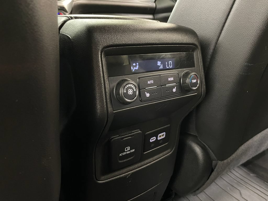 Used 2023 GMC Acadia SLT w/ Technology Package AWD/4WD image 55