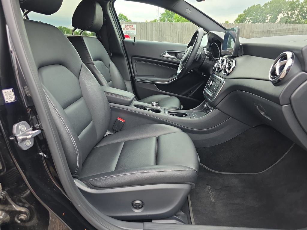 Used 2020 Mercedes-Benz GLA 250 image 16