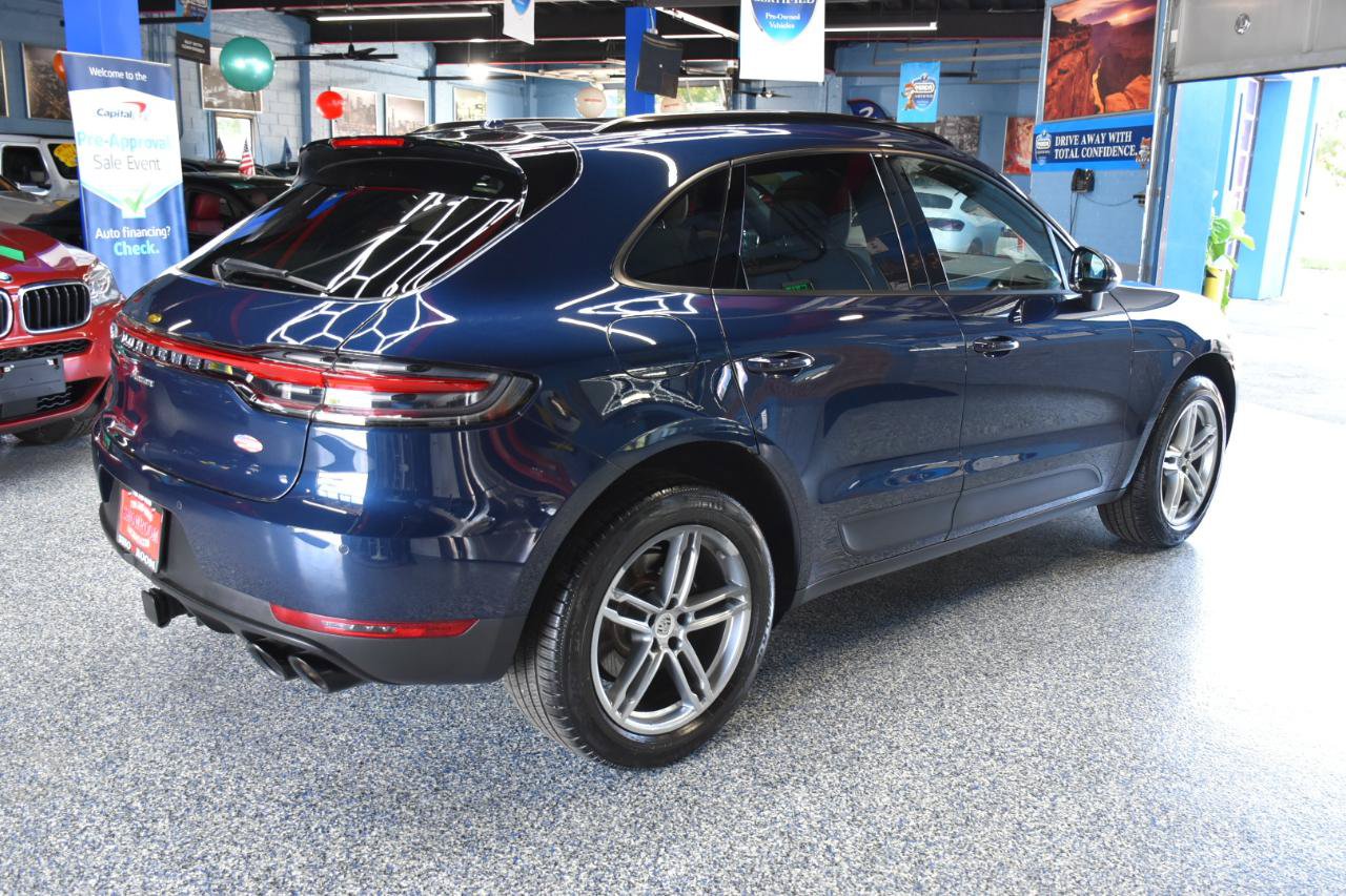 Used 2019 Porsche Macan AWD/4WD image 3