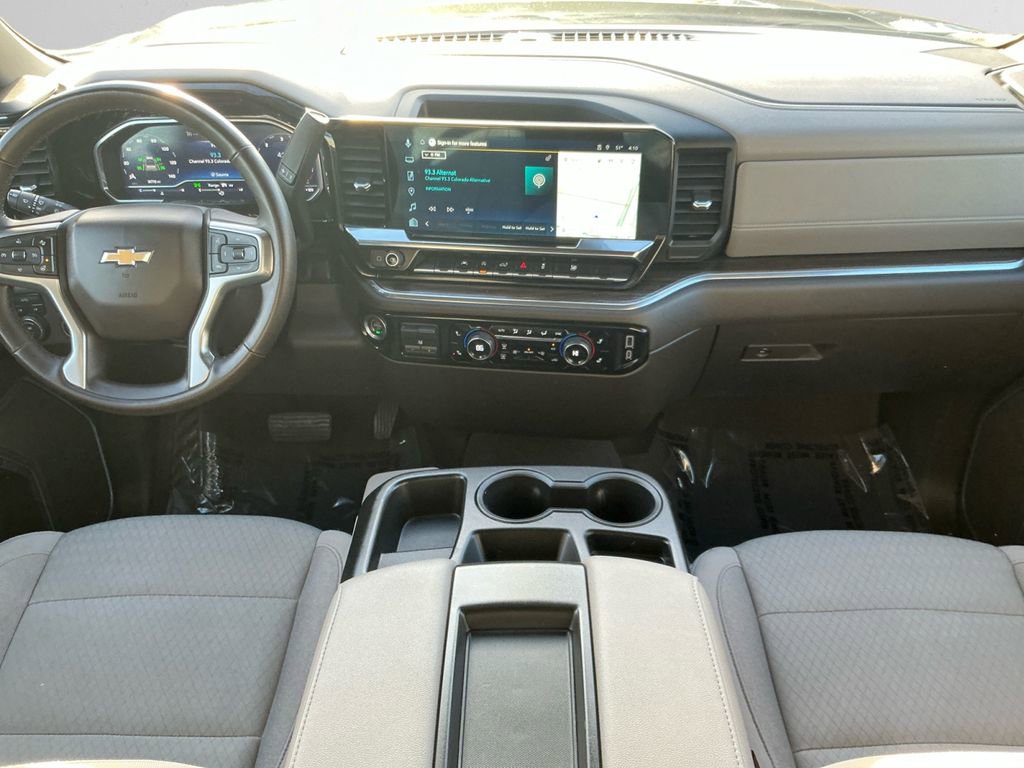 Used 2025 Chevrolet Silverado 1500 LT image 10