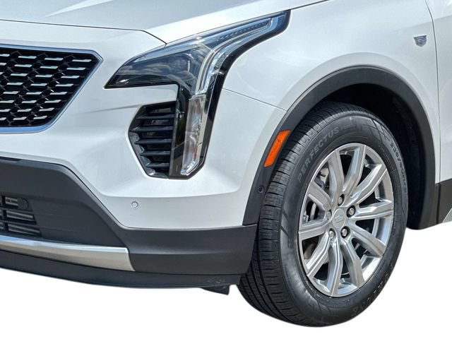 Used 2023 Cadillac XT4 Premium Luxury w/ Enhanced Visibility Package AWD/4WD image 7