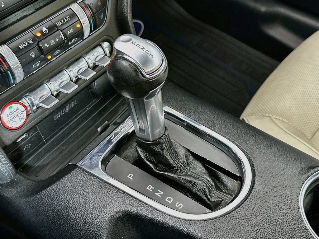 Used 2015 Ford Mustang GT Premium w/ Equipment Group 401A RWD image 19