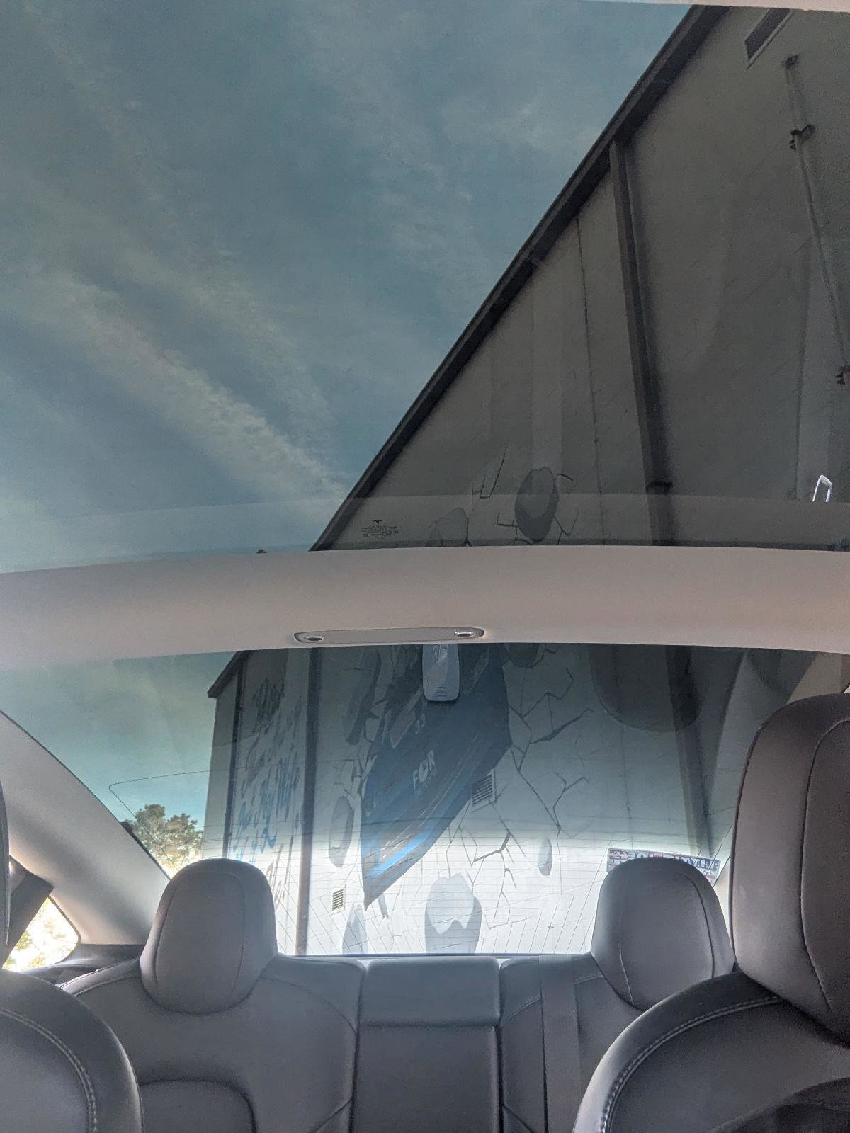 Used 2018 Tesla Model 3 Long Range image 27