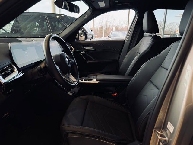 Used 2026 BMW X1 xDrive28i image 16