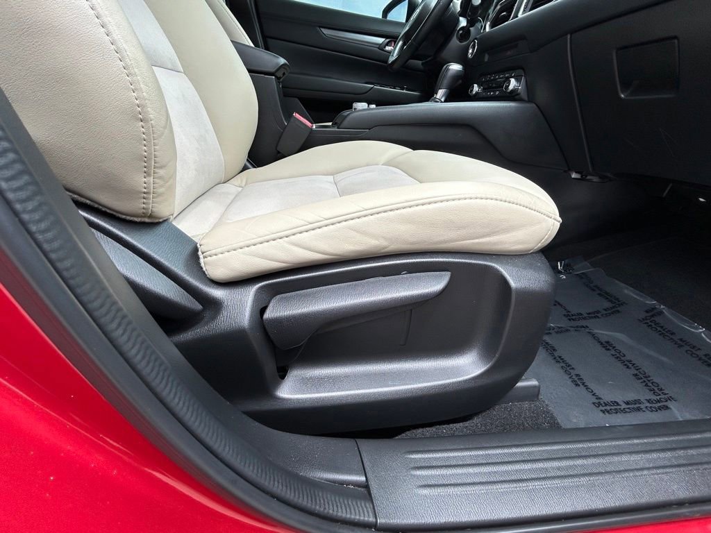 Used 2020 MAZDA CX-5 Touring FWD image 26