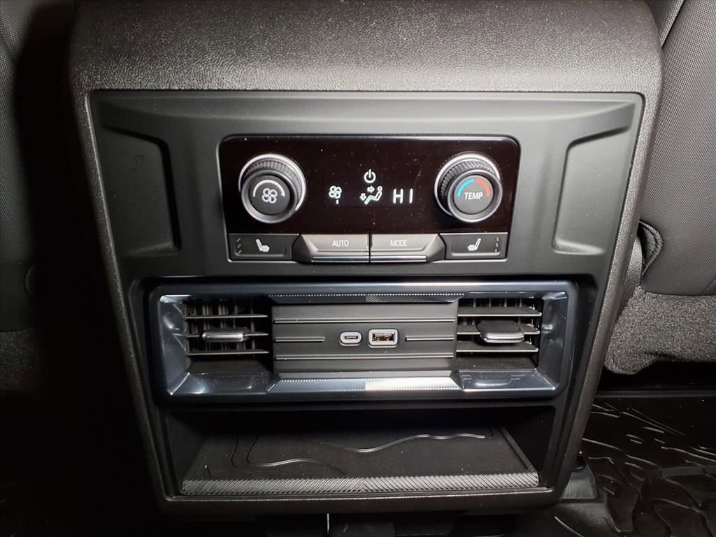 New 2026 GMC Hummer EV SUV image 13