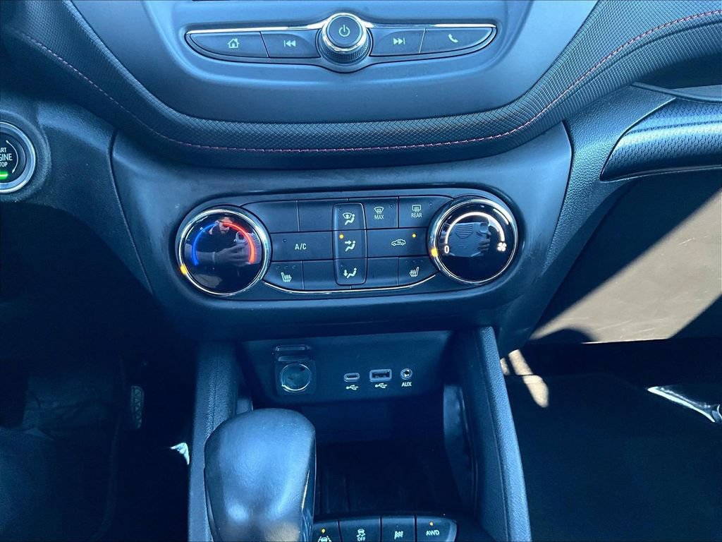 Used 2023 Chevrolet TrailBlazer RS AWD/4WD image 17