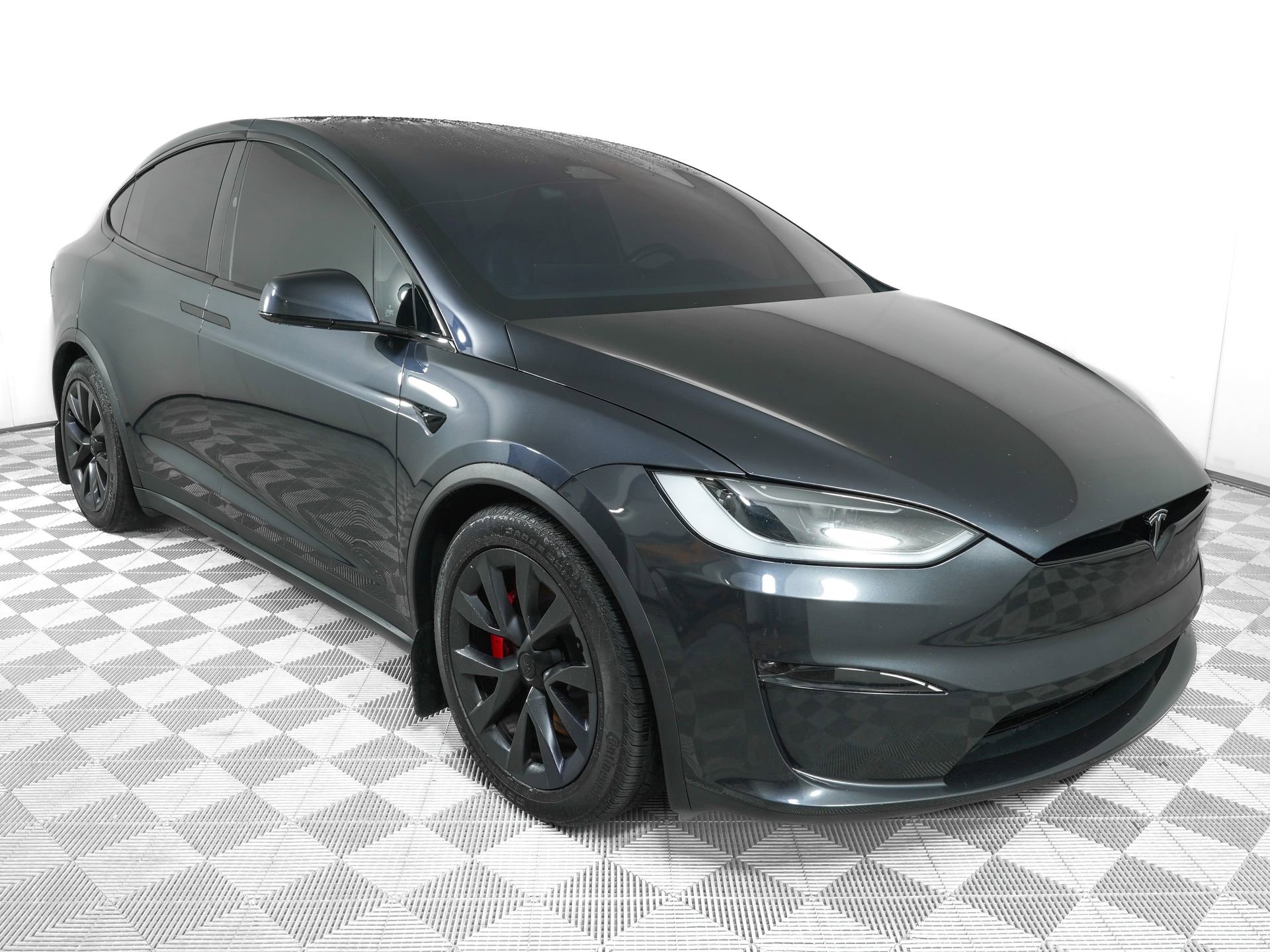 Used 2024 Tesla Model X Plaid AWD/4WD image 3