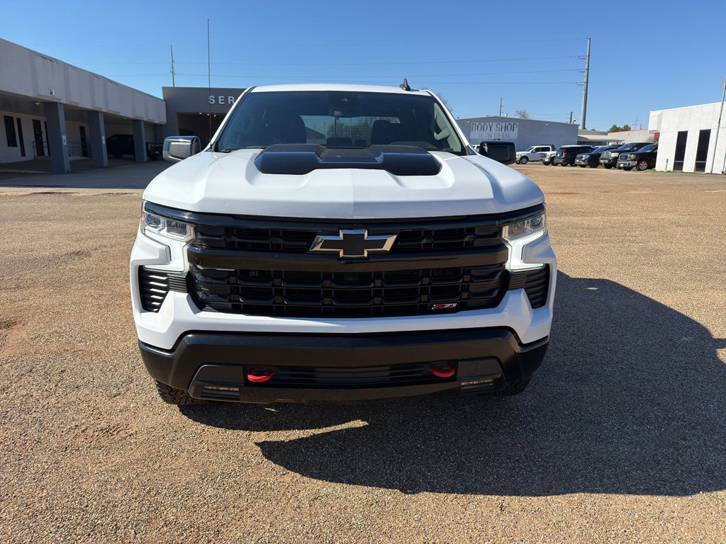 Used 2024 Chevrolet Silverado 1500 LT Trail Boss w/ Protection Package image 8