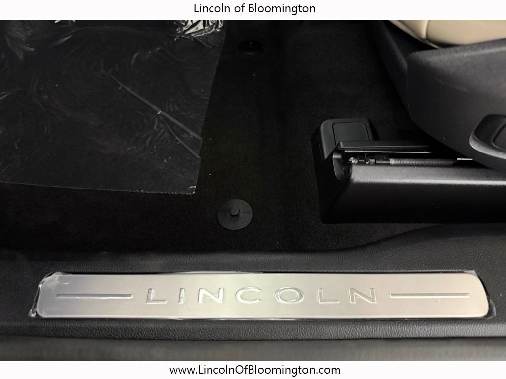 New 2026 Lincoln Corsair Premiere image 47