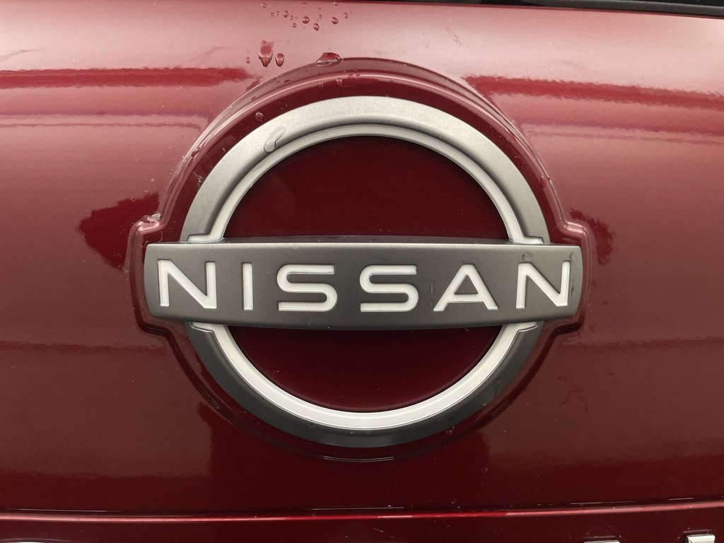 Used 2022 Nissan Rogue S image 24