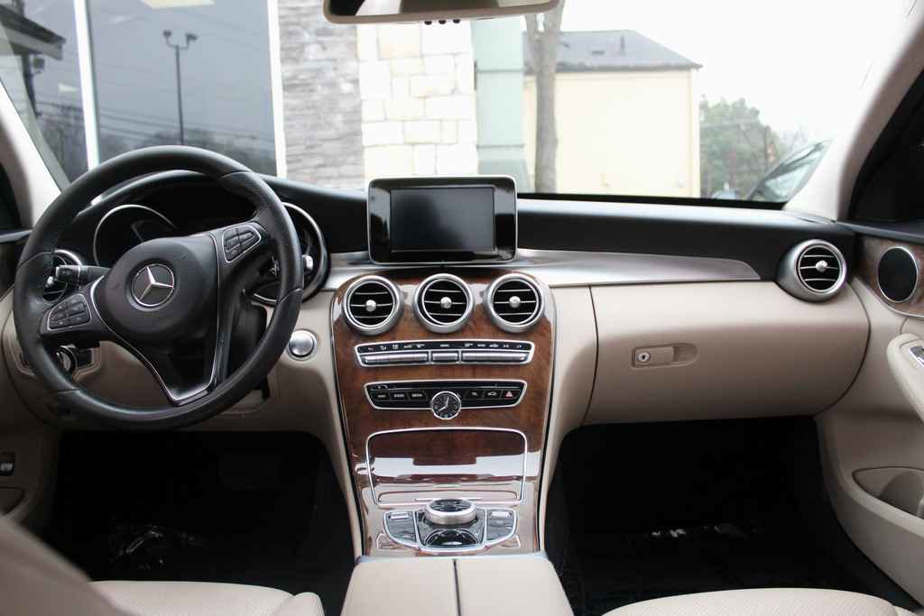 Used 2017 Mercedes-Benz C 300 Sedan image 26