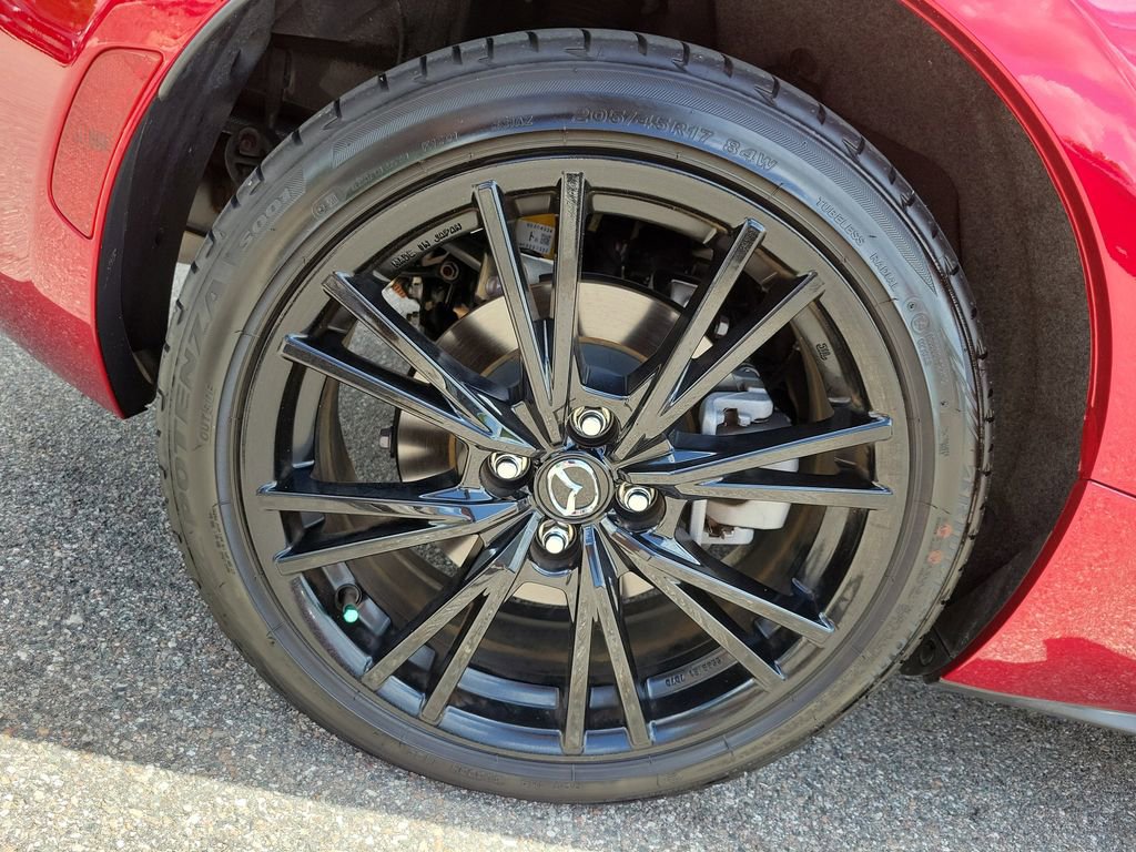 Used 2024 MAZDA MX-5 Miata Club w/ Weather Package image 6