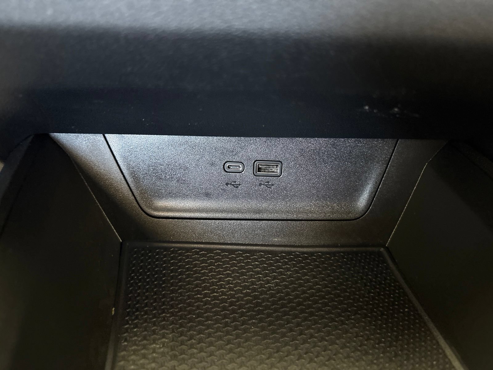 Used 2026 Chevrolet Equinox ACTIV FWD image 25
