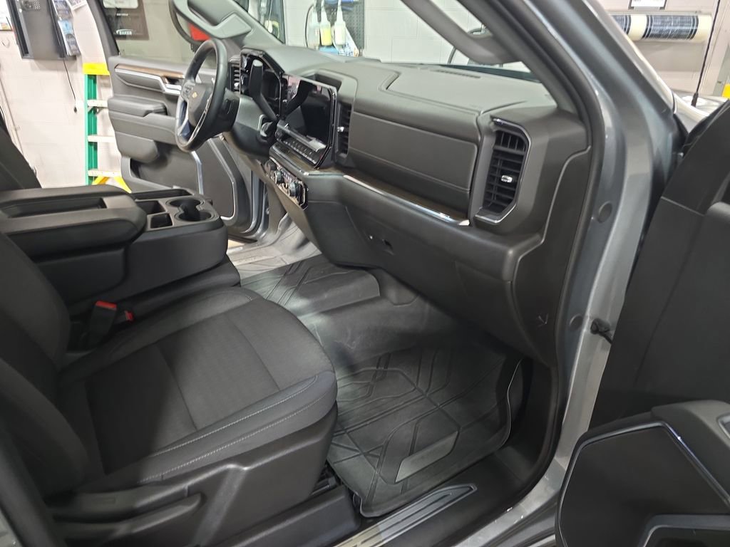 Used 2024 Chevrolet Silverado 1500 LT w/ All Star Edition Plus image 10