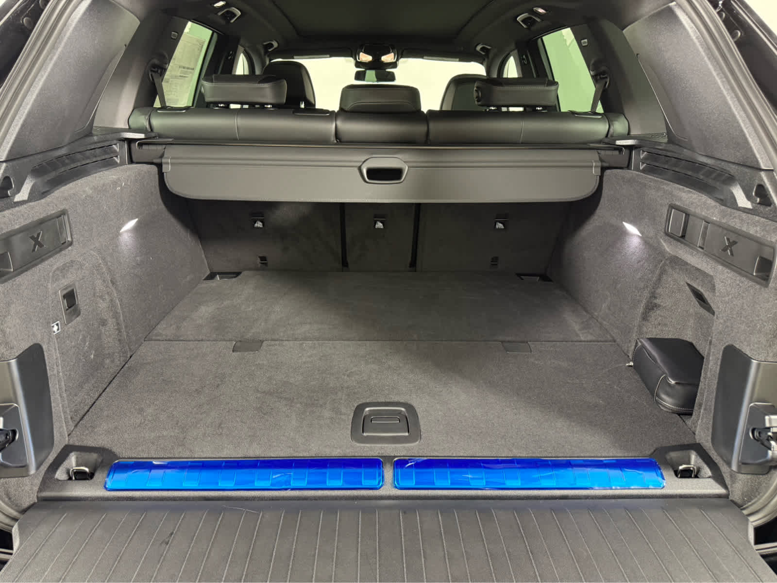 New 2026 BMW X5 xDrive50e w/ M Sport Package AWD/4WD image 14