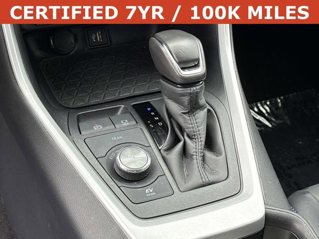 Used 2025 Toyota RAV4 XSE w/ Weather Package AWD/4WD image 23