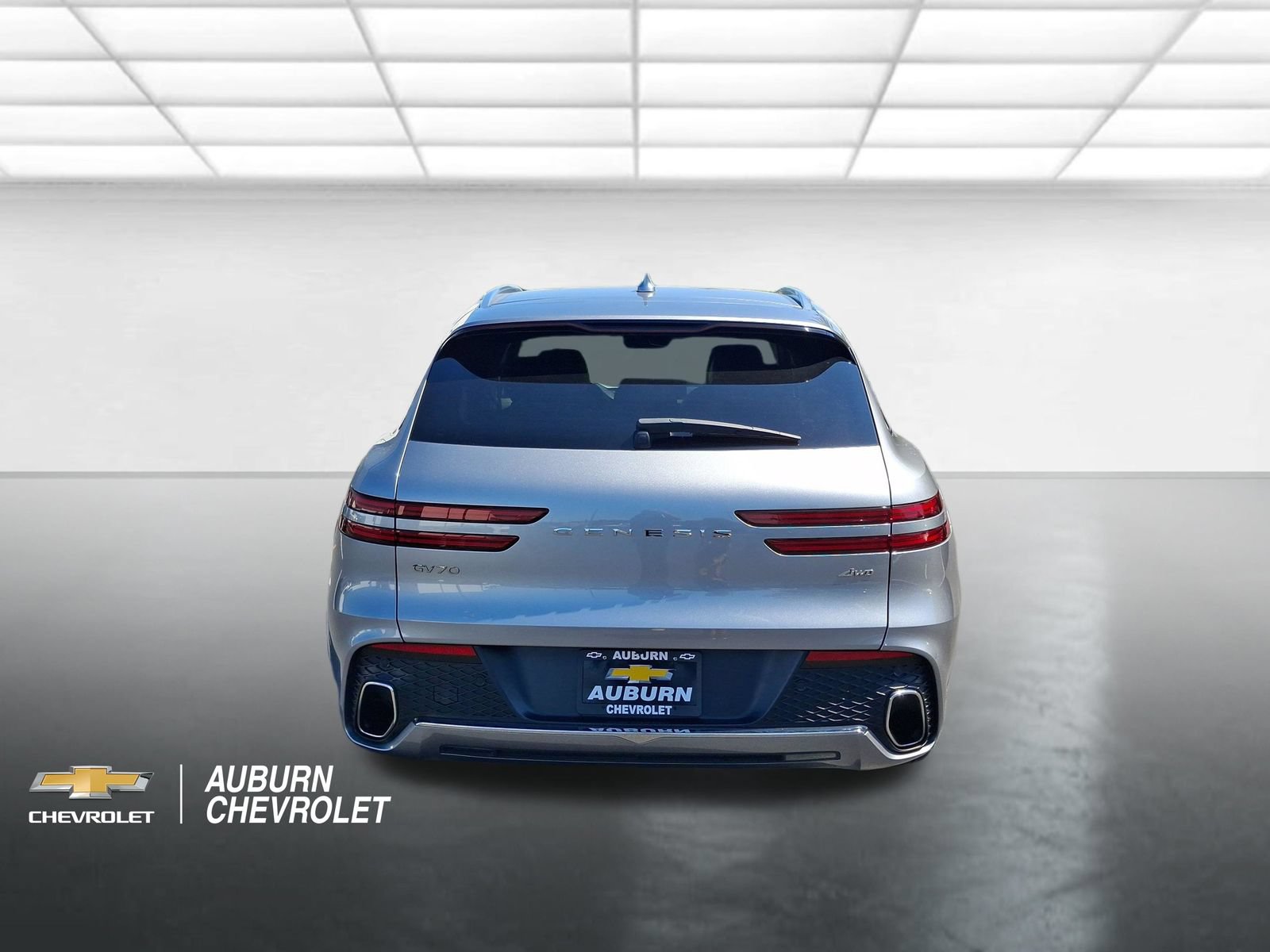Used 2025 Genesis GV70 2.5T AWD/4WD image 4