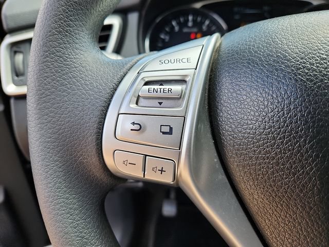 Used 2014 Nissan Rogue SV w/ SV Premium Package AWD/4WD image 21