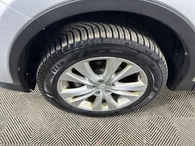 Used 2015 Toyota RAV4 Limited w/ Technology Package image 10