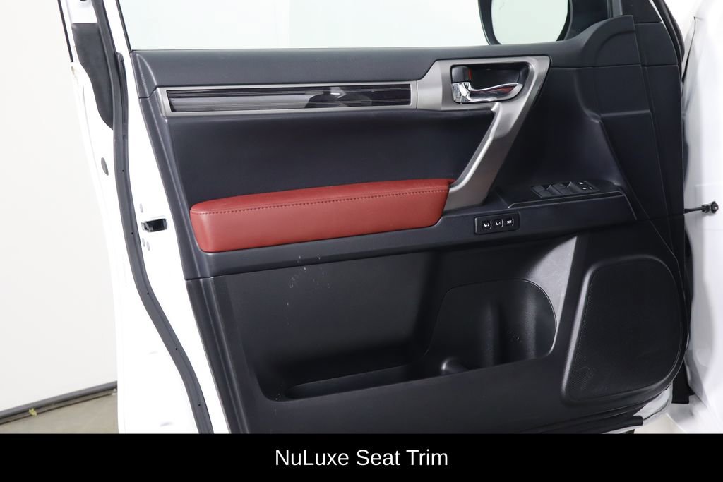 Used 2022 Lexus GX 460 Premium w/ Premium Package image 23