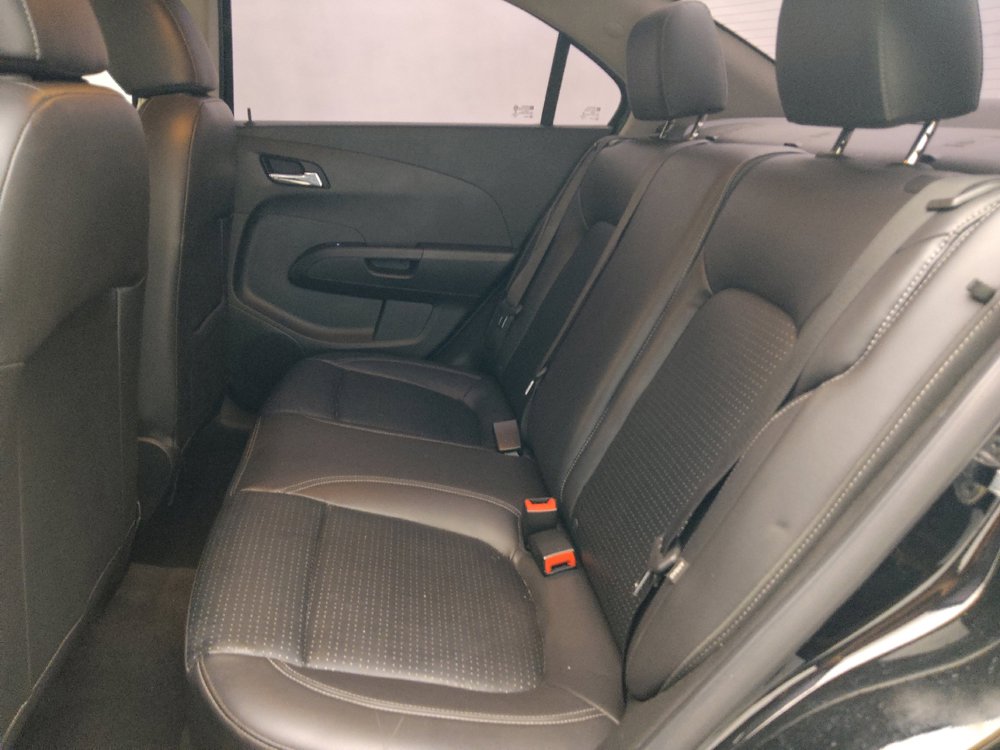 Used 2019 Chevrolet Sonic Premier FWD image 18